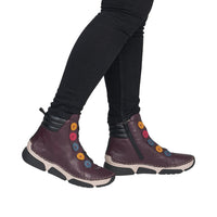 Rieker 45977-30 Angela Brombeer/Royal Boot
