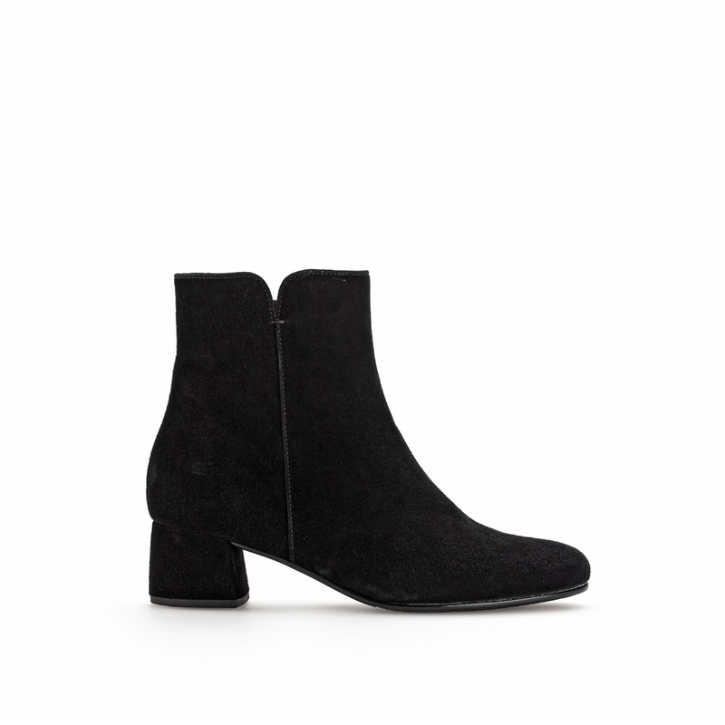 Gabor 55.680.17 Black Boot