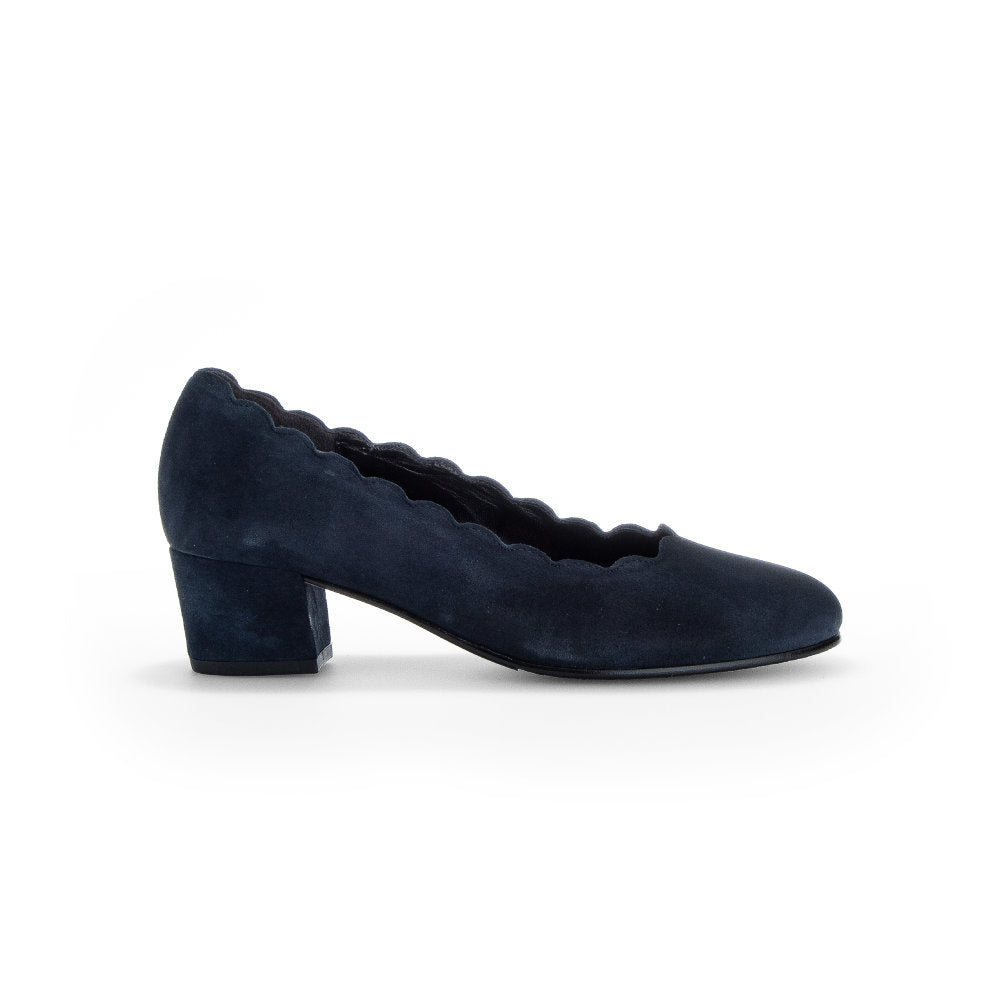Gabor 72.221.46 Navy Shoe