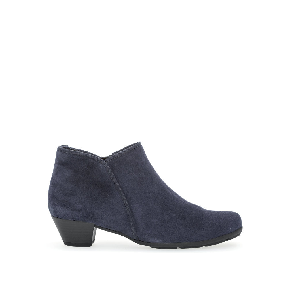 Gabor 75.633.16 Blue Boots